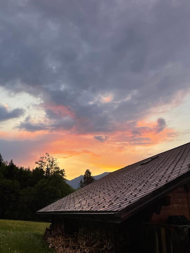 Chalet Mit Alpenambiente Axalp Brienz  Kültér fotó